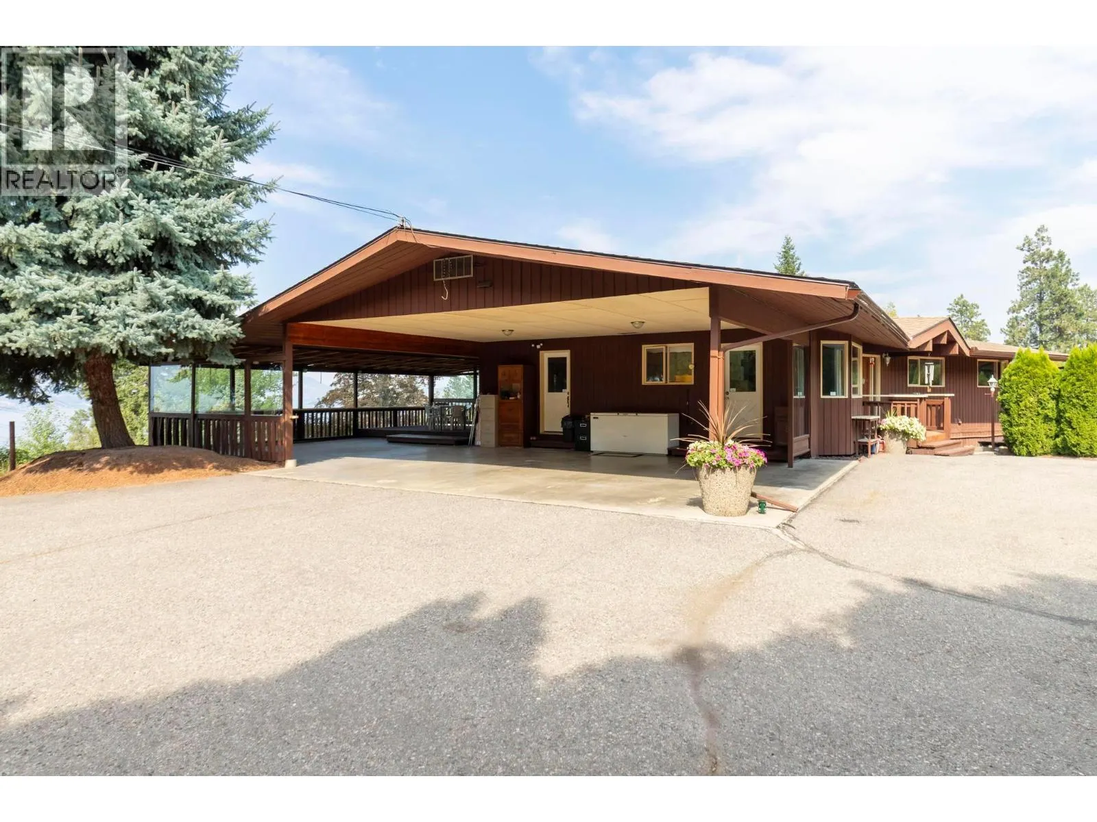 4980 Chute Lake Road