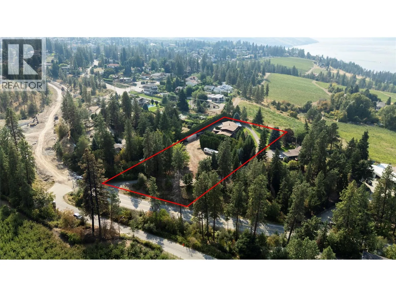 4980 Chute Lake Road