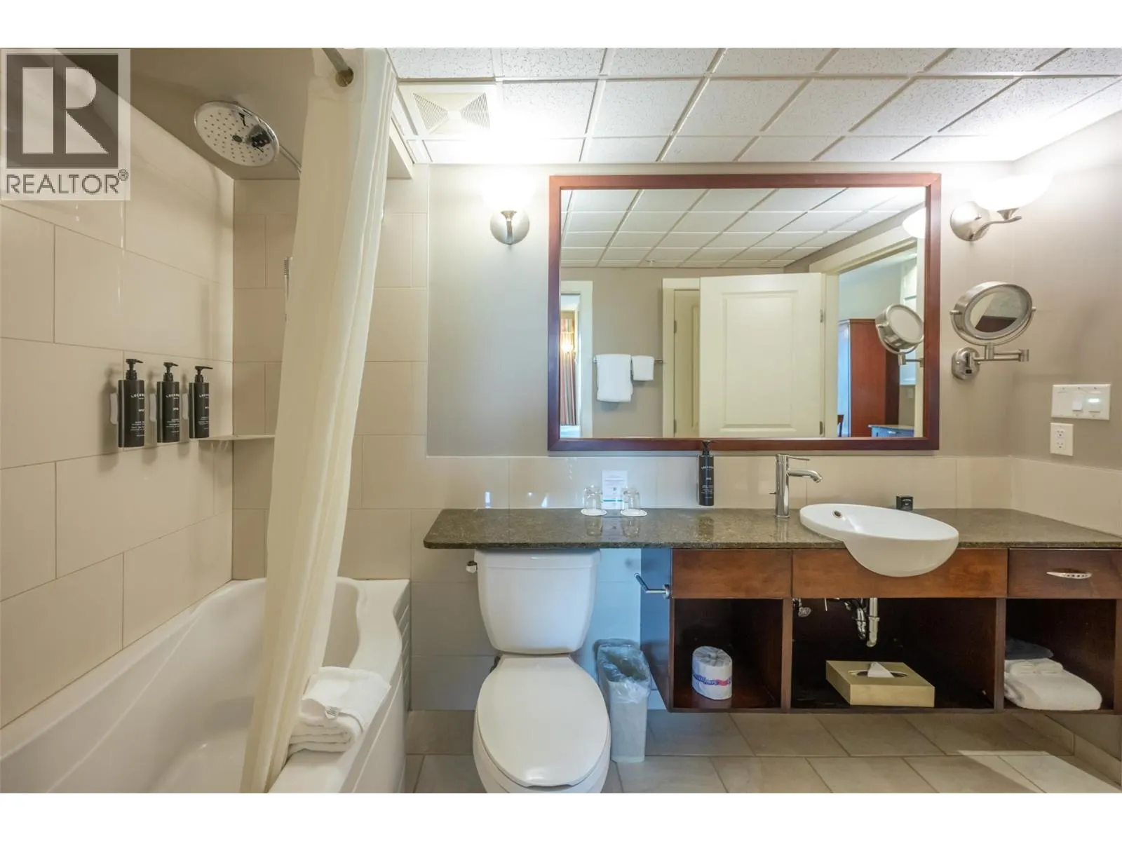13011 Lakeshore Drive Unit# 227