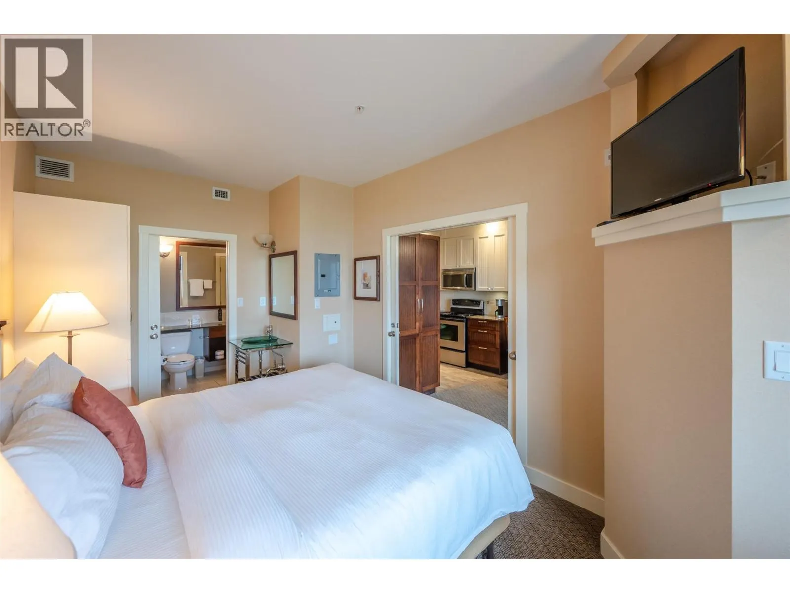 13011 Lakeshore Drive Unit# 227