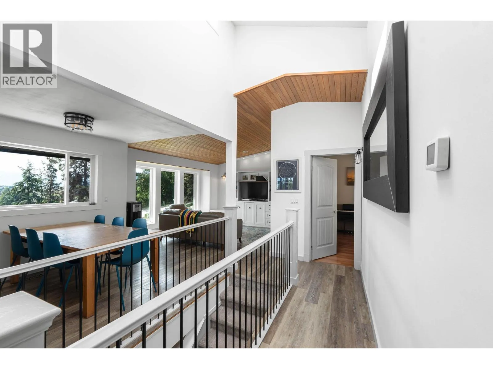 1835 Horizon Drive