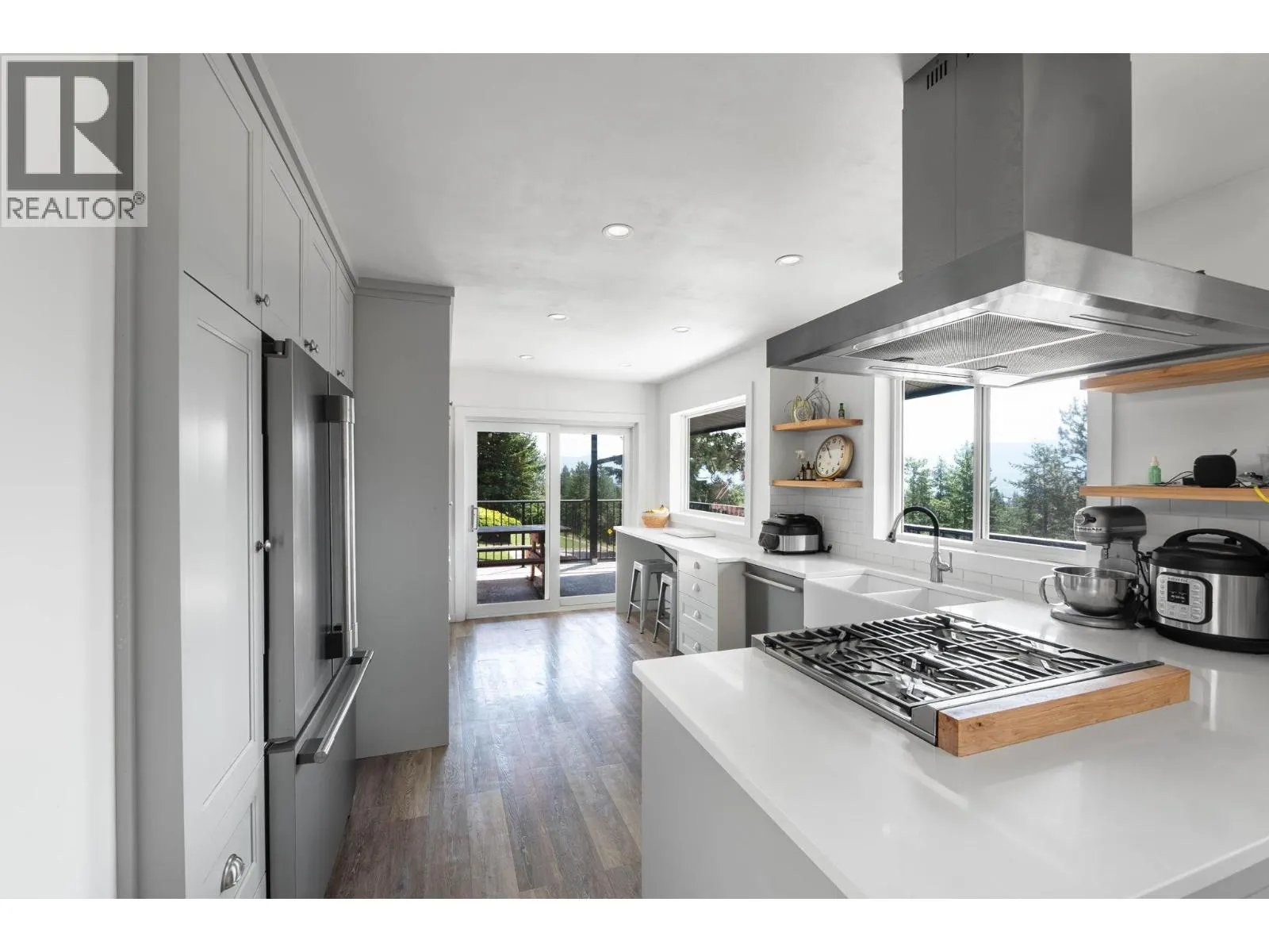 1835 Horizon Drive
