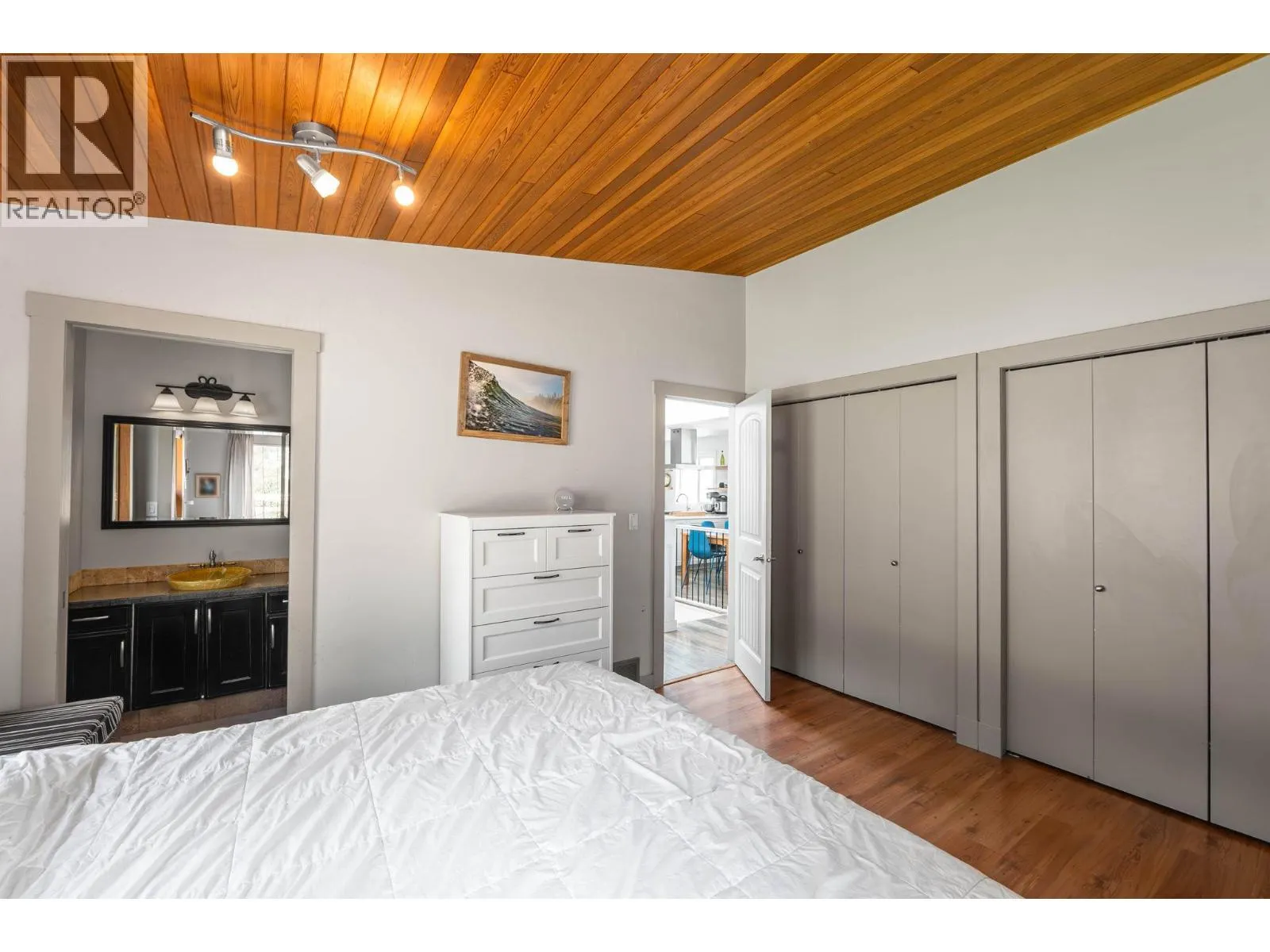 1835 Horizon Drive