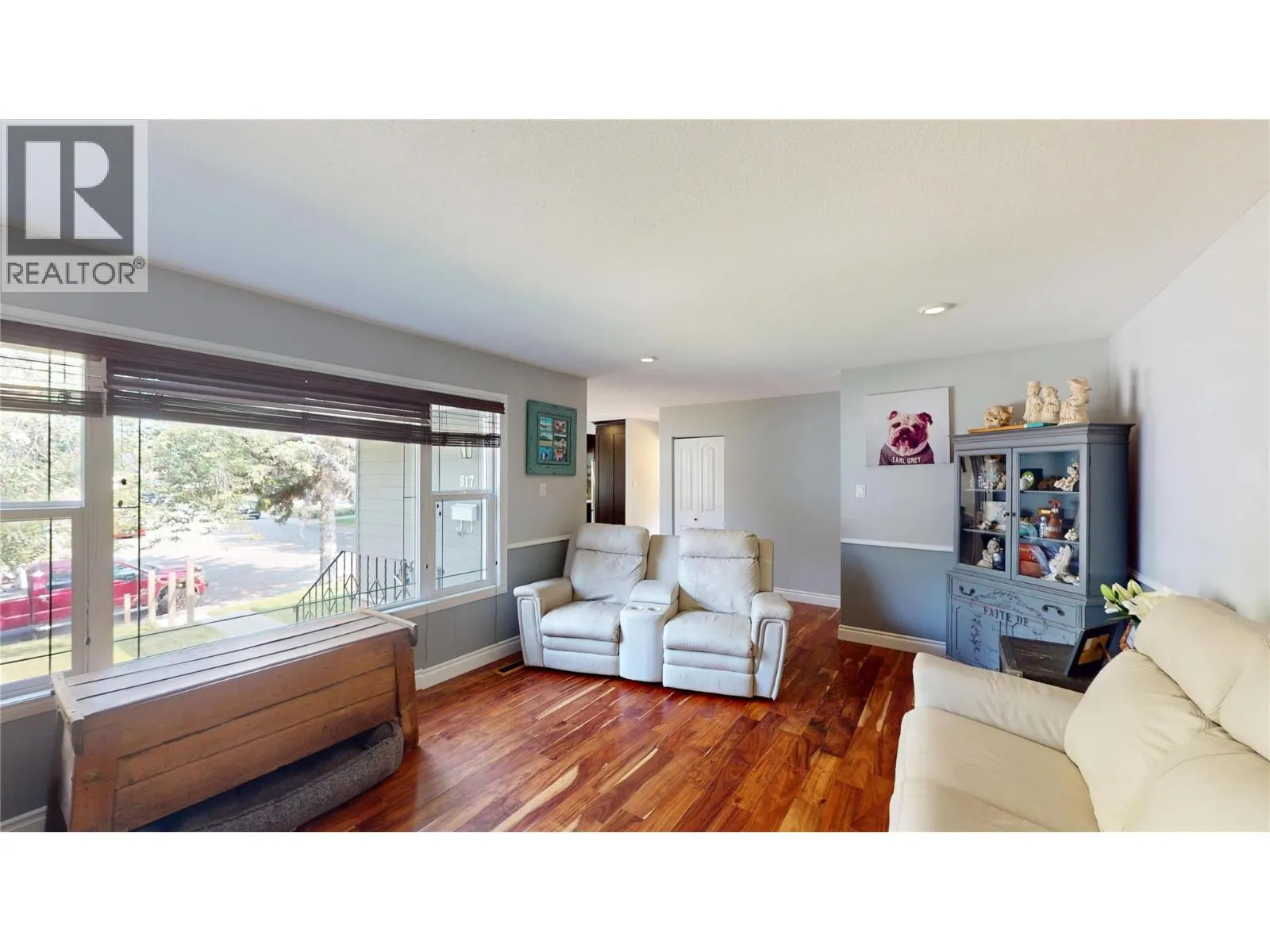 817 13th Street South Street