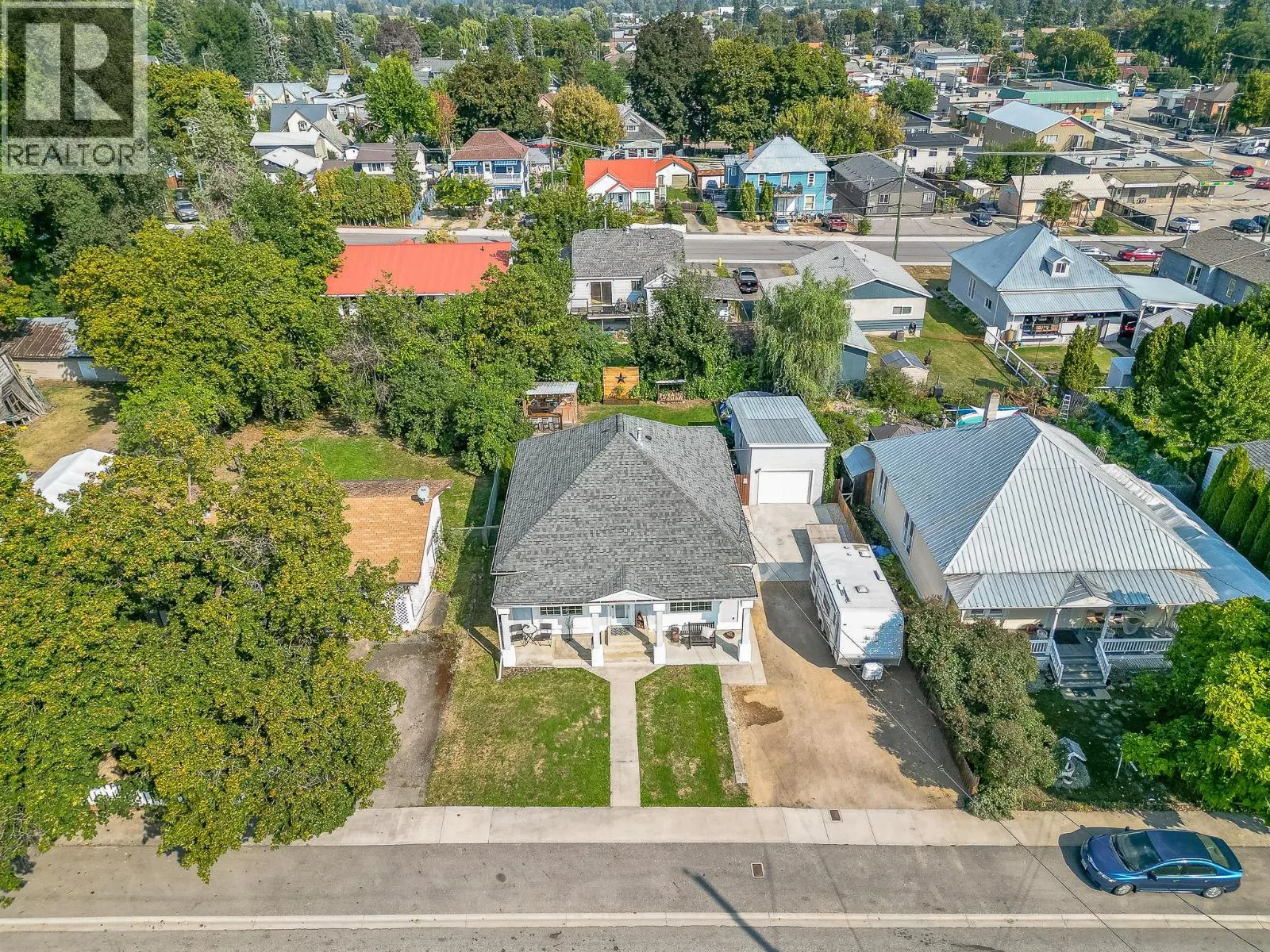 715 Hubert Avenue