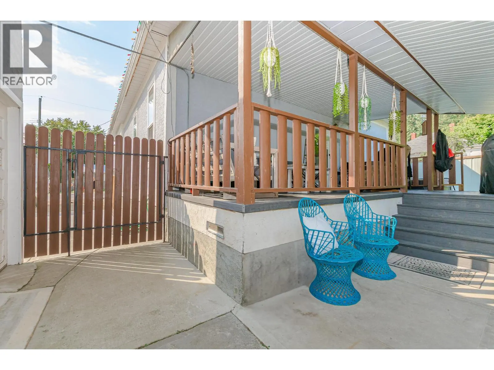 715 Hubert Avenue