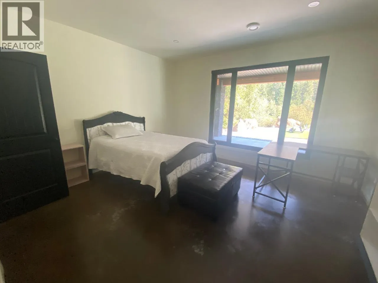 8660 RIVERSIDE Drive