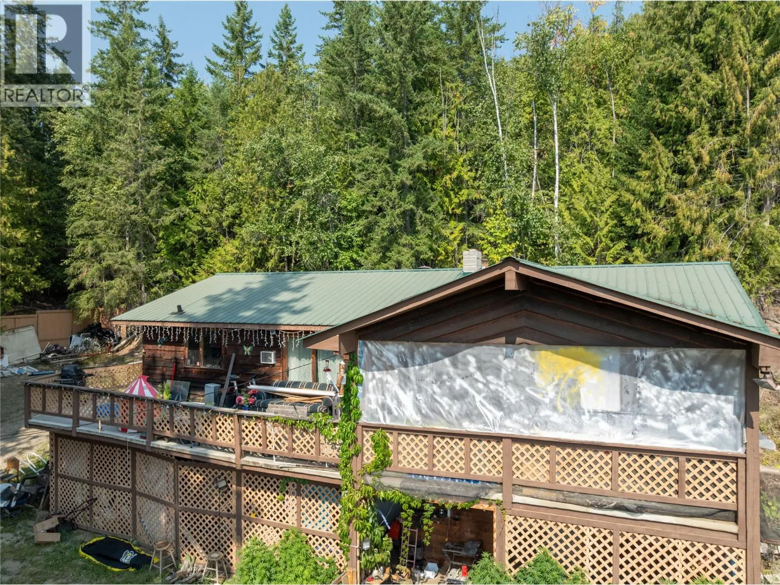 2724 Fraser Road