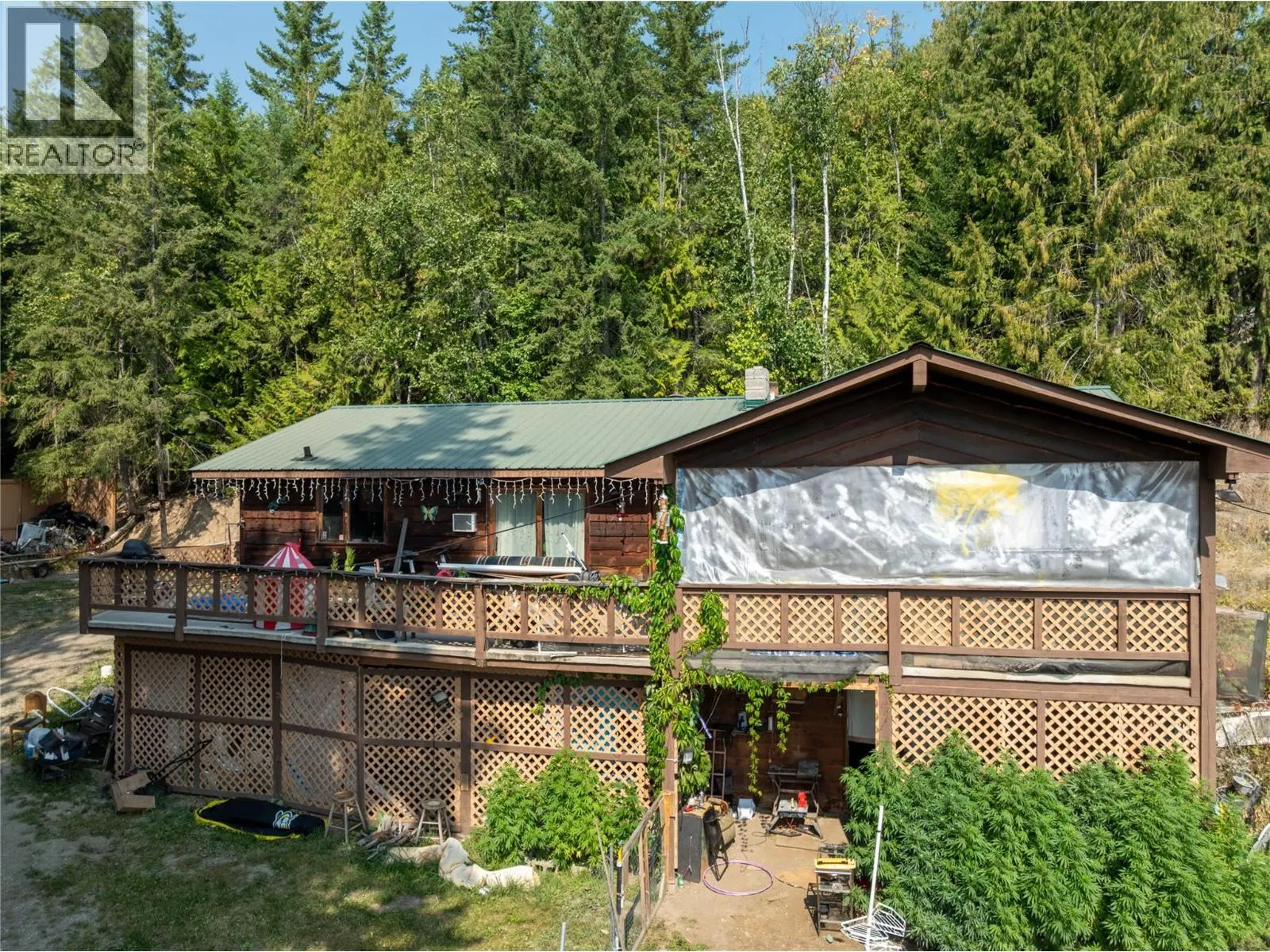 2724 Fraser Road