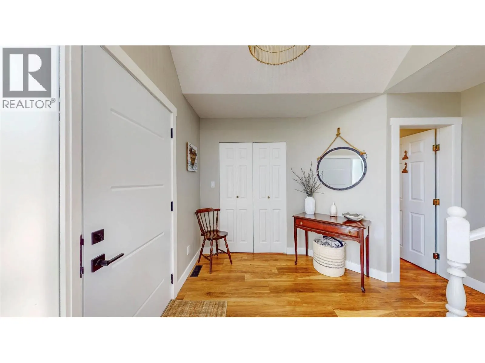 5896 FAIRVIEW Place