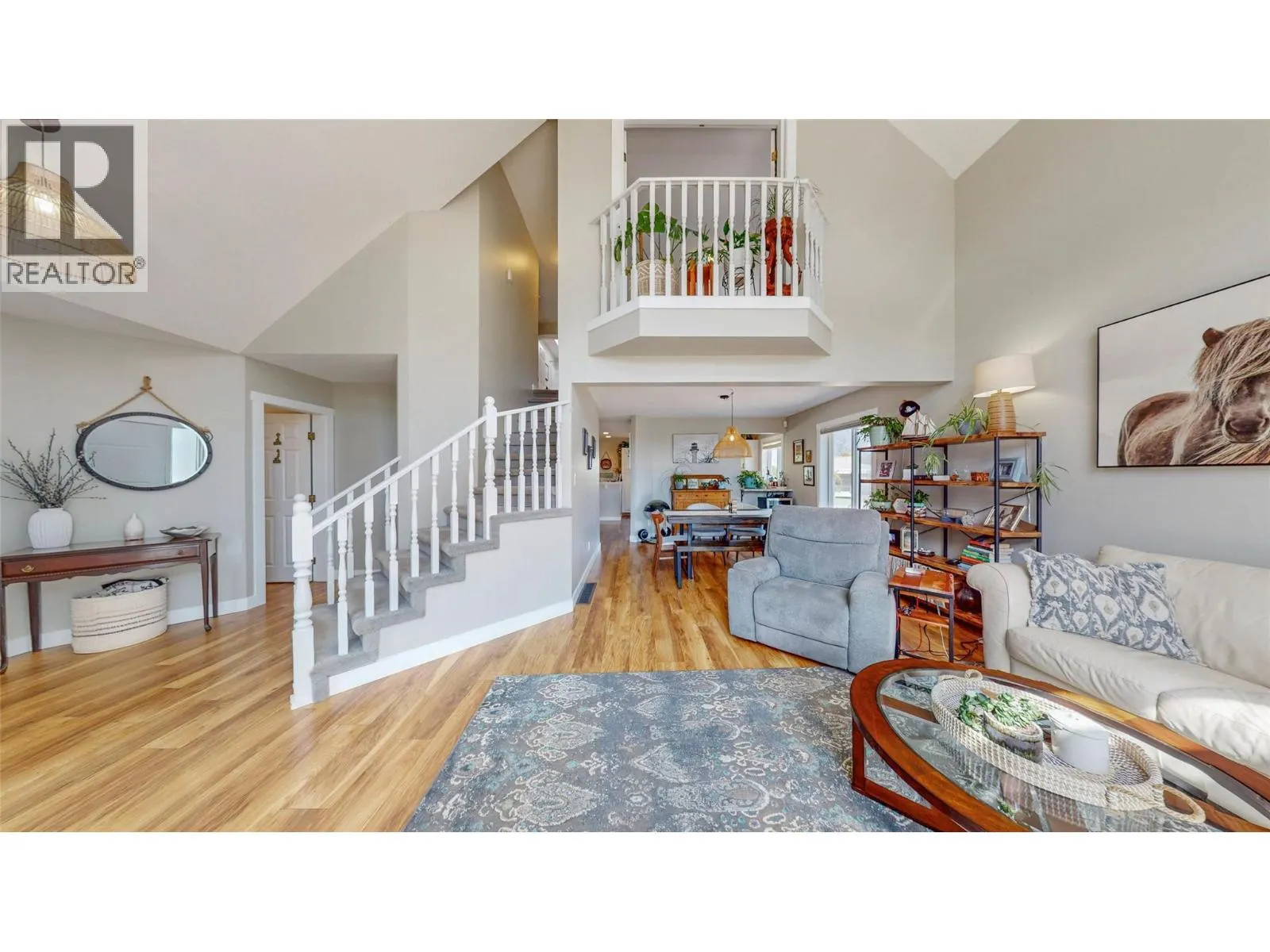 5896 FAIRVIEW Place