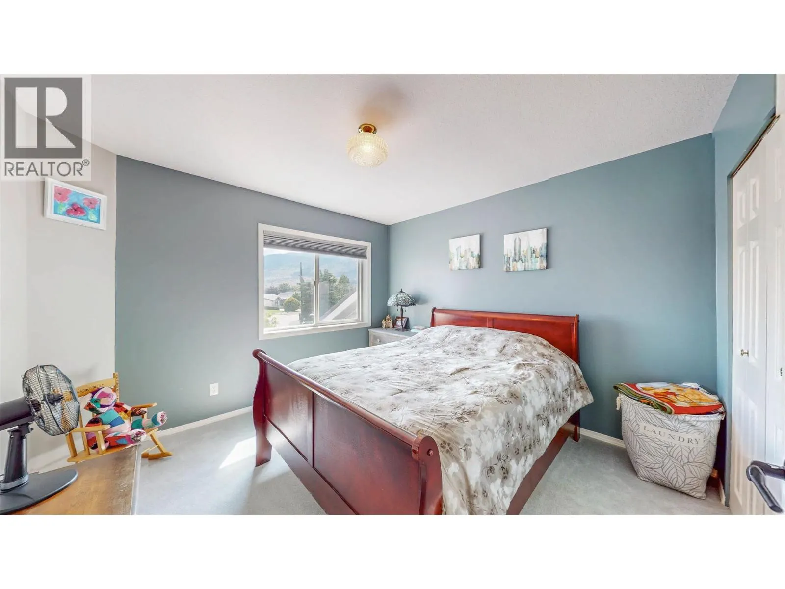 5896 FAIRVIEW Place