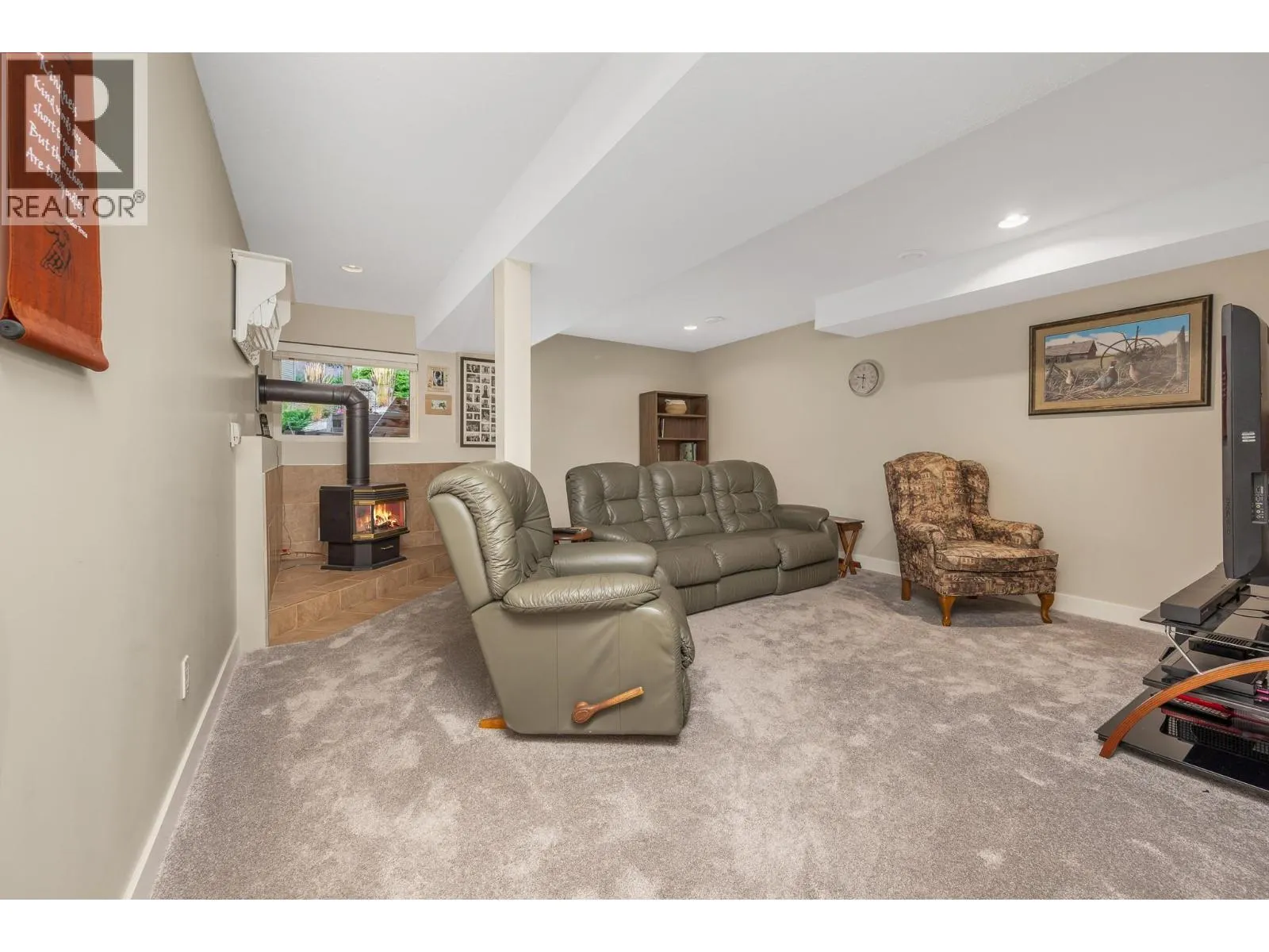 950 Mt. Bulman Court