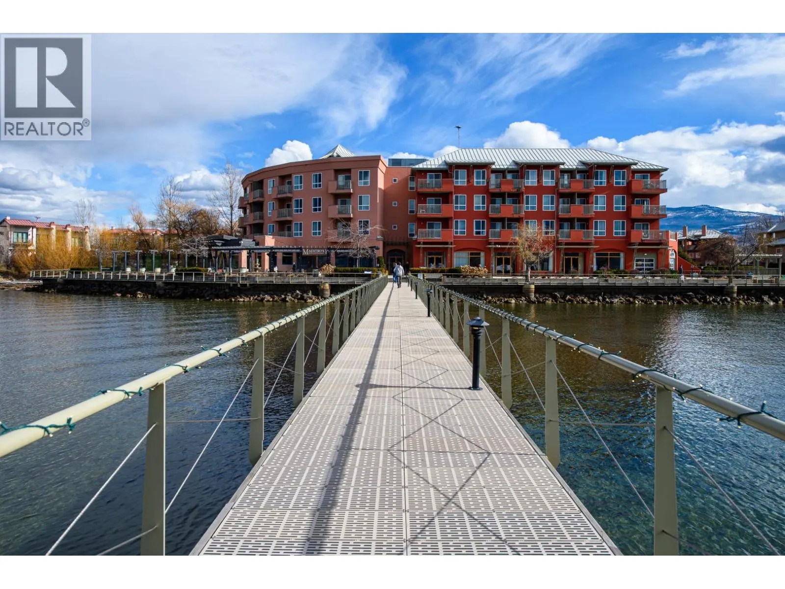 3756 Lakeshore Road Unit# 4