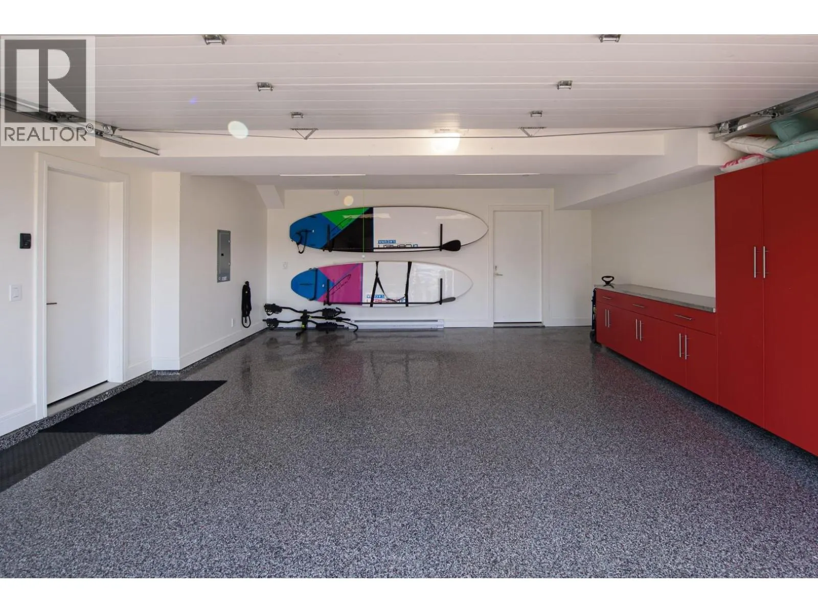 3756 Lakeshore Road Unit# 4