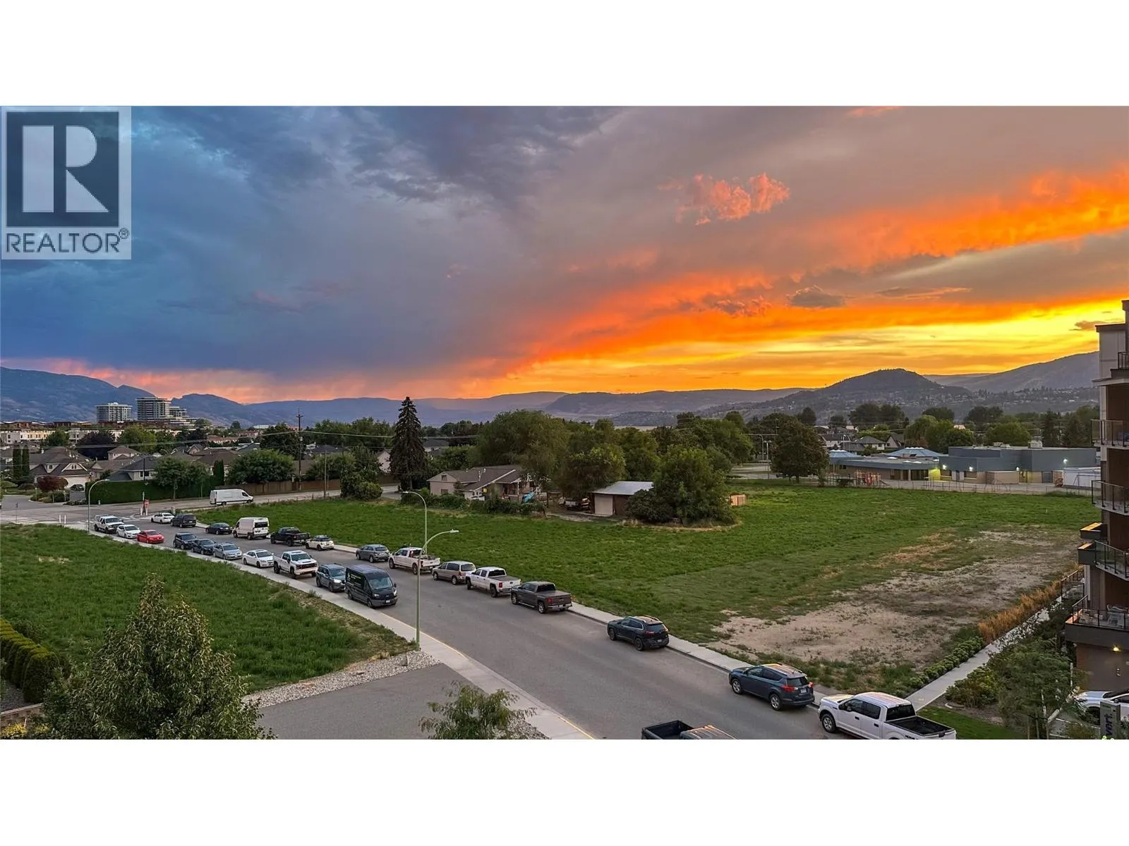 3733 Casorso Road Unit# 407
