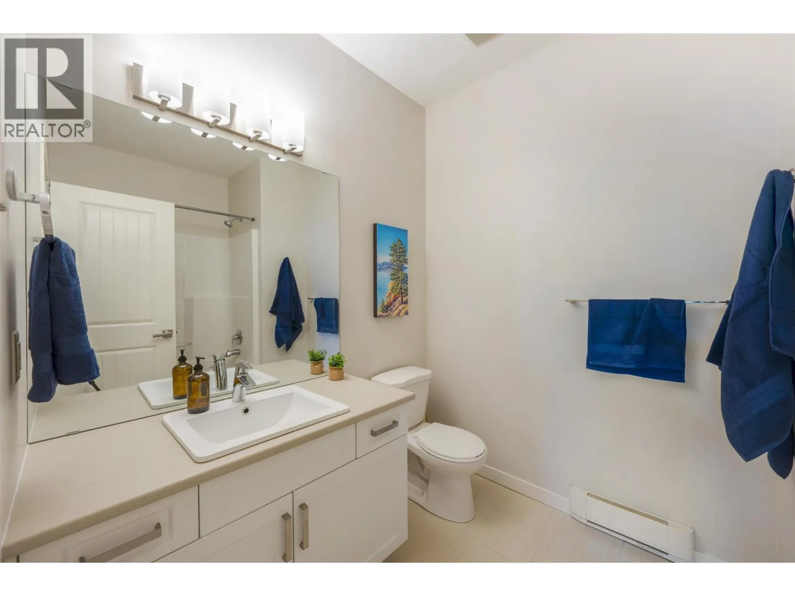 3733 Casorso Road Unit# 407