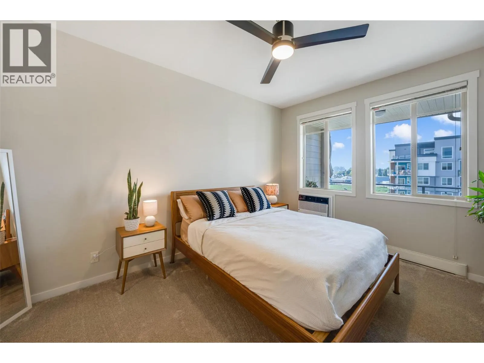 3733 Casorso Road Unit# 407