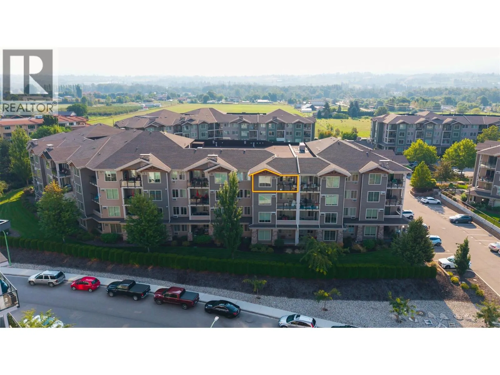 3733 Casorso Road Unit# 407