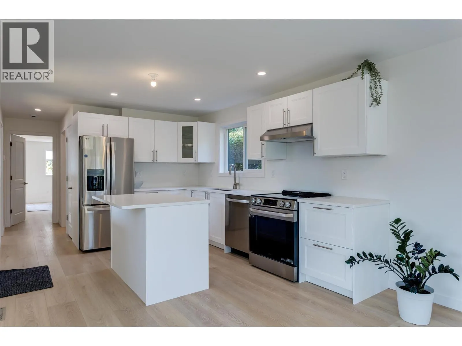 6711 Hwy 97 South Highway Unit# 5