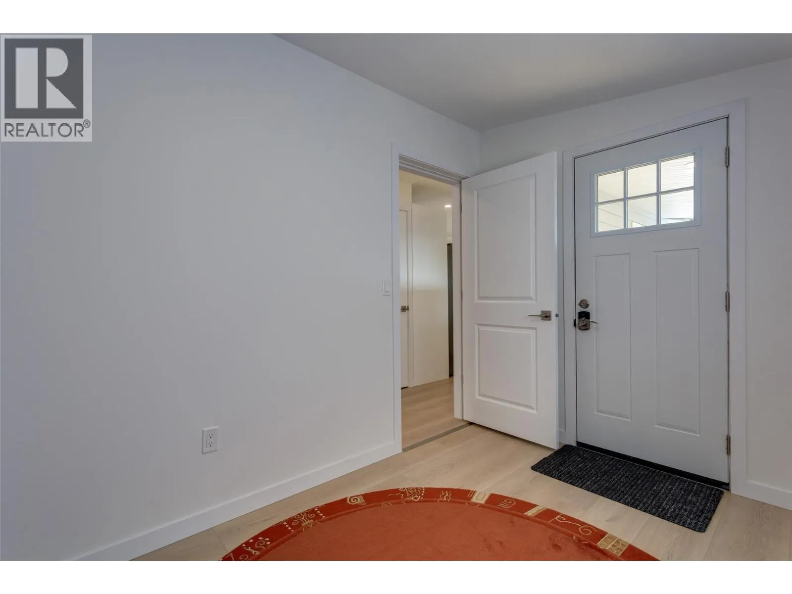 6711 Hwy 97 South Highway Unit# 5