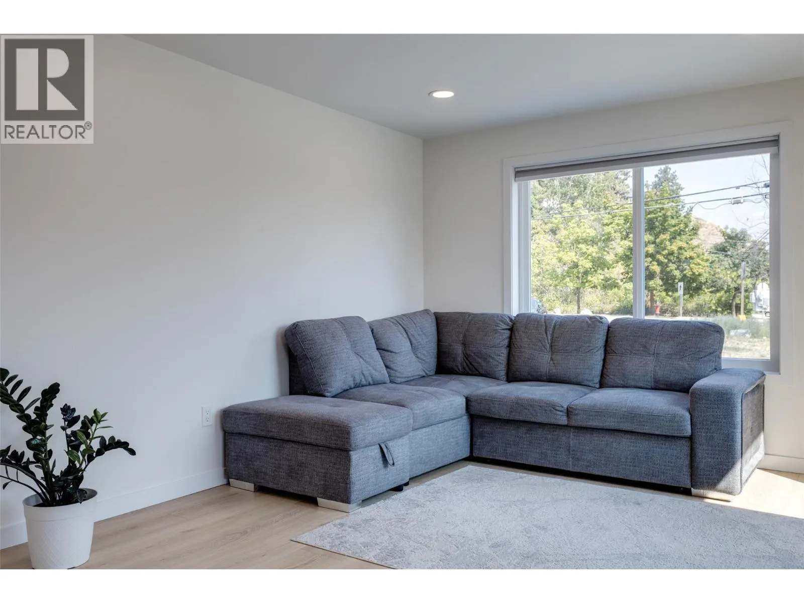 6711 Hwy 97 South Highway Unit# 5