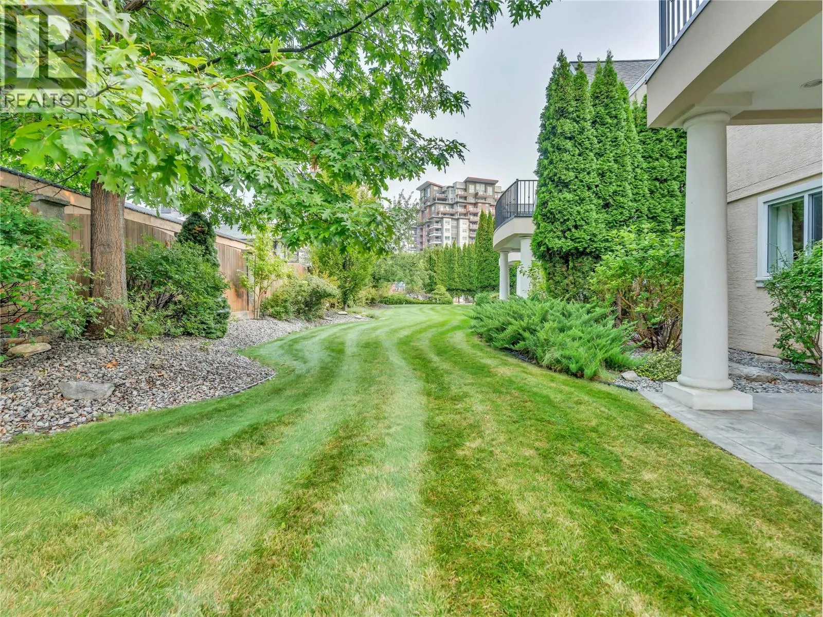 240 YORKTON Avenue Unit# 104