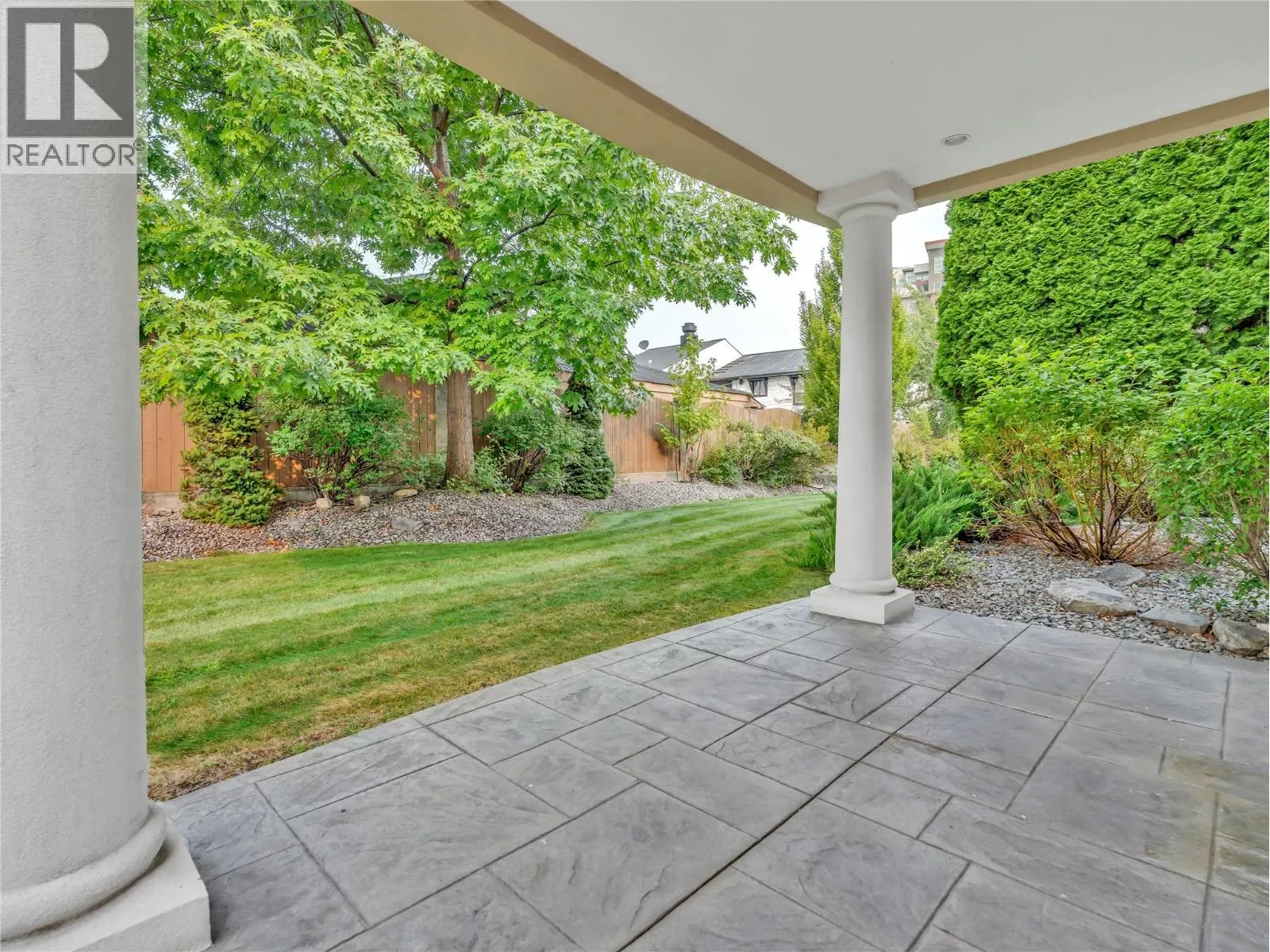 240 YORKTON Avenue Unit# 104