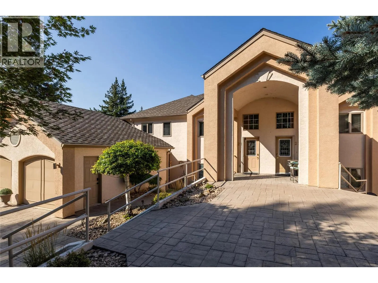 83 Peregrine Way Unit# 21