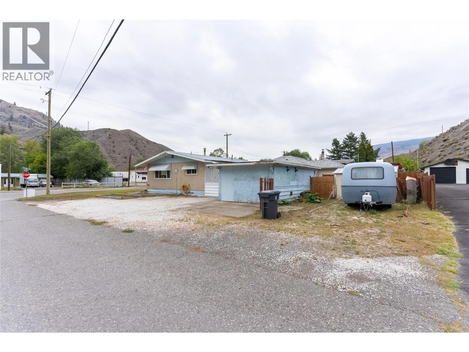 911 COLLINS Road