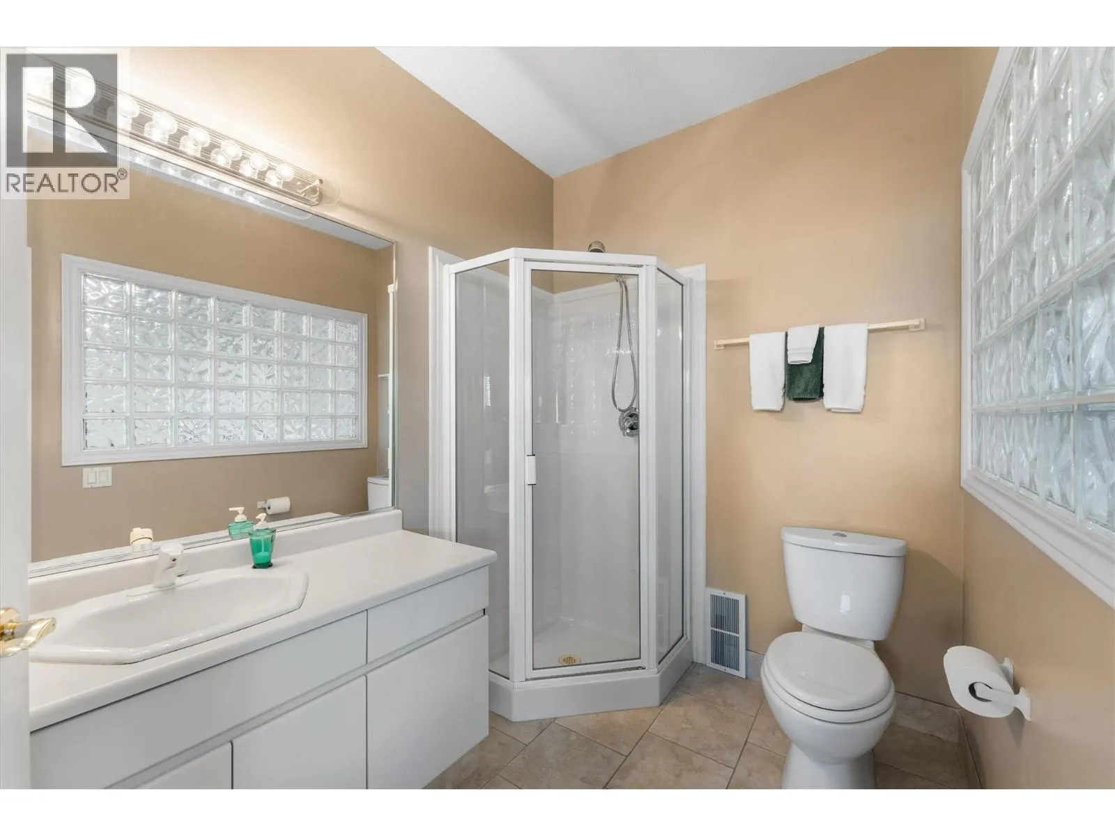880 Christina Place Unit# 20