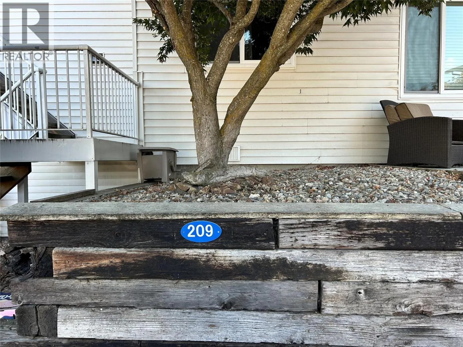 4305 Bellevue Drive Unit# 209