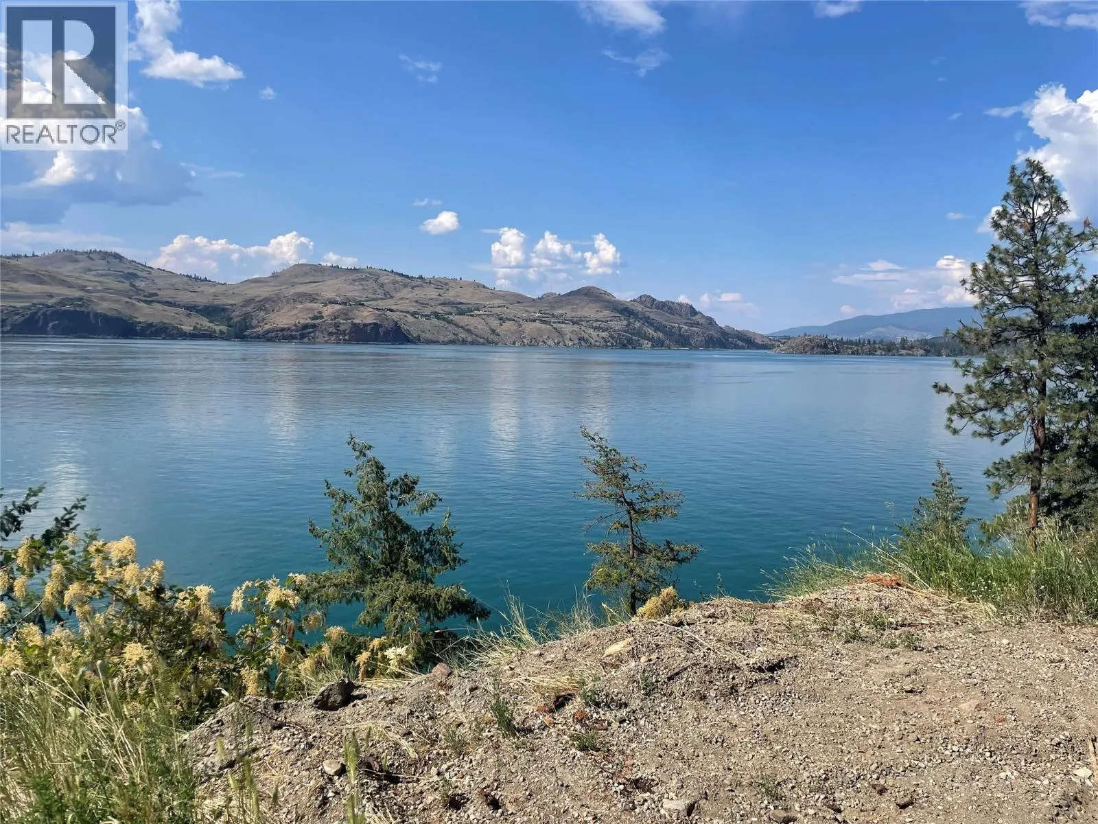5649 Cosens Bay Road Unit# 13