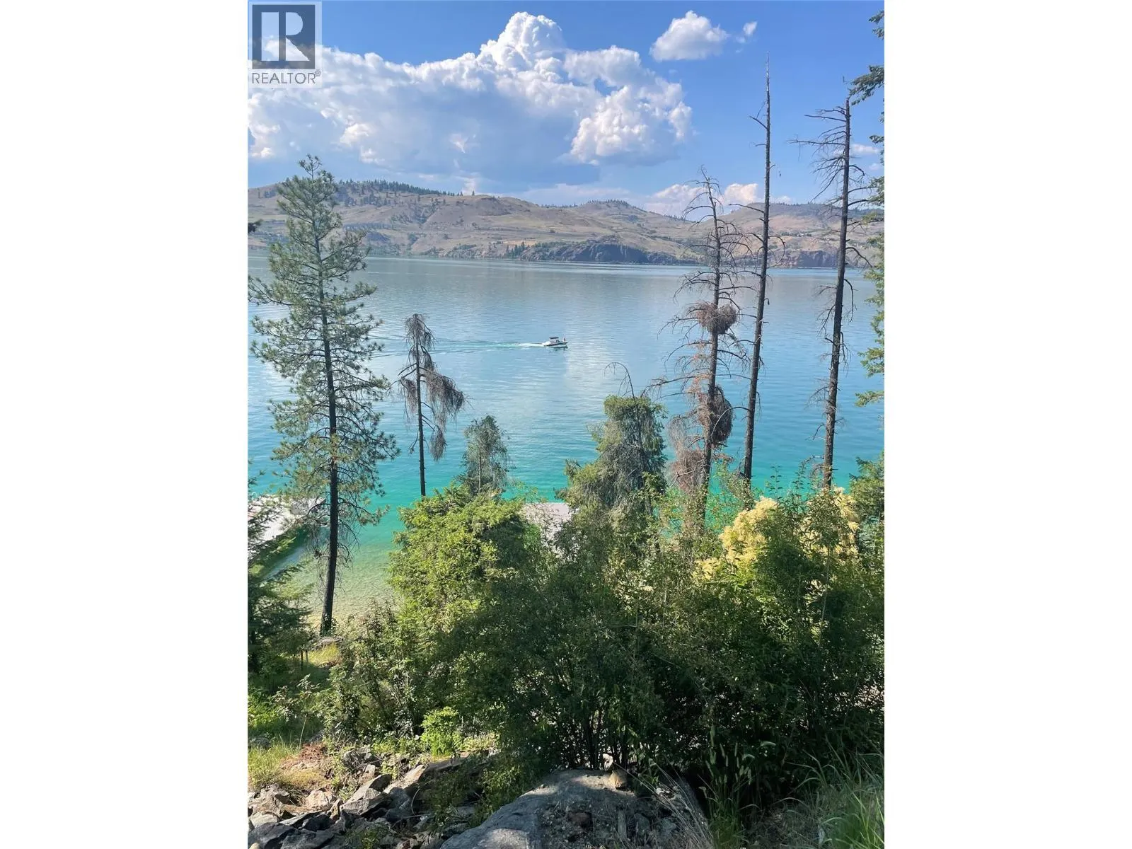 5649 Cosens Bay Road Unit# 13