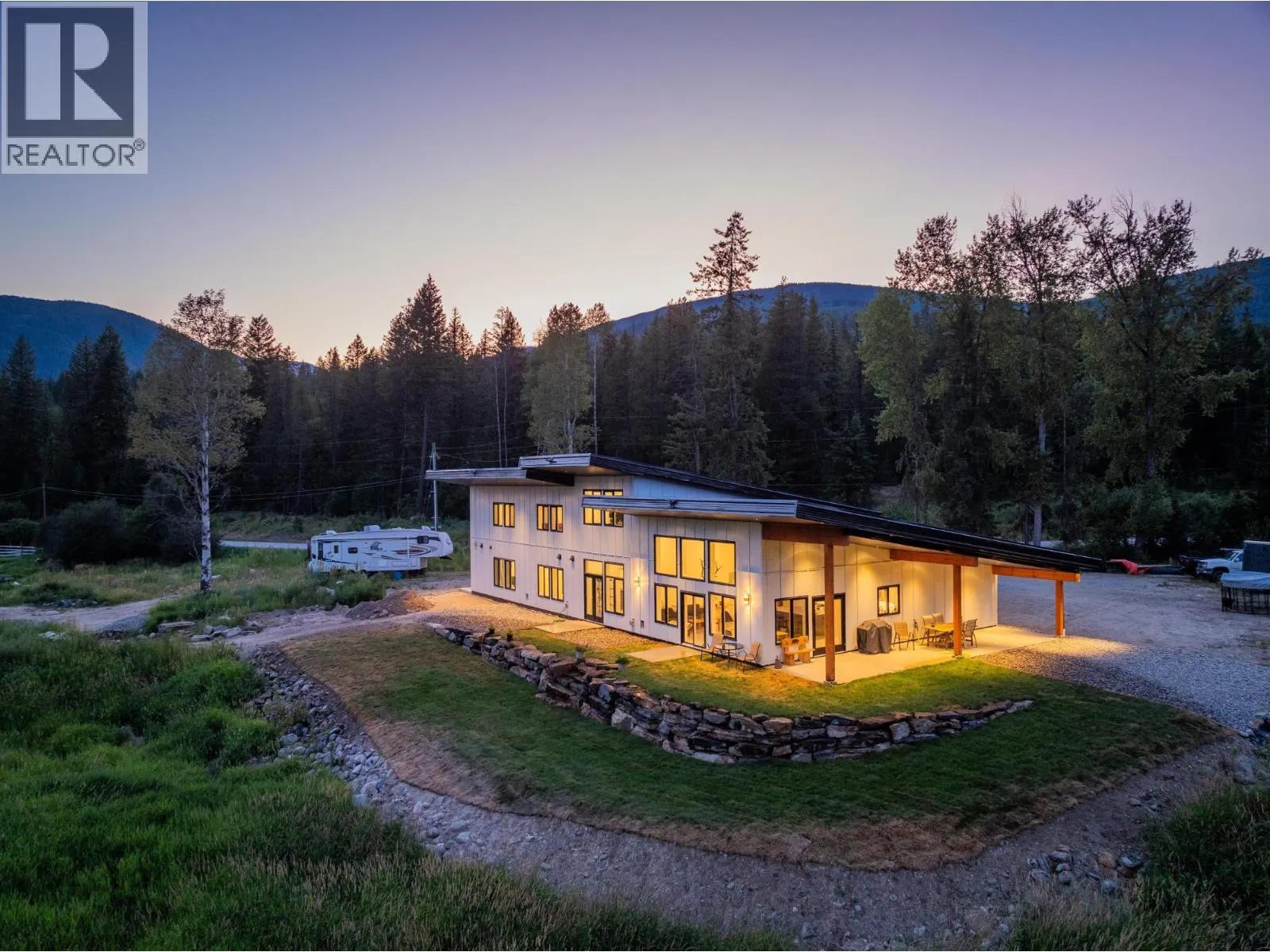 2335 PASS CREEK Road