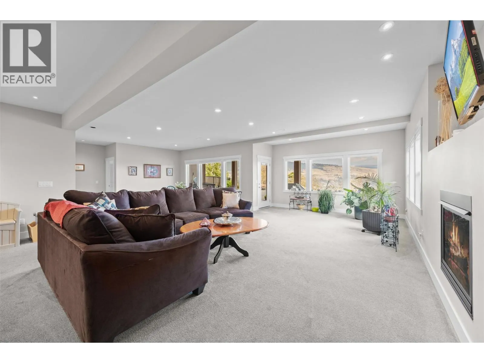 2589 Sylvia Road