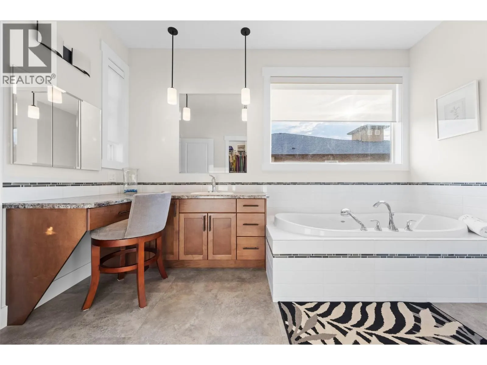 2589 Sylvia Road