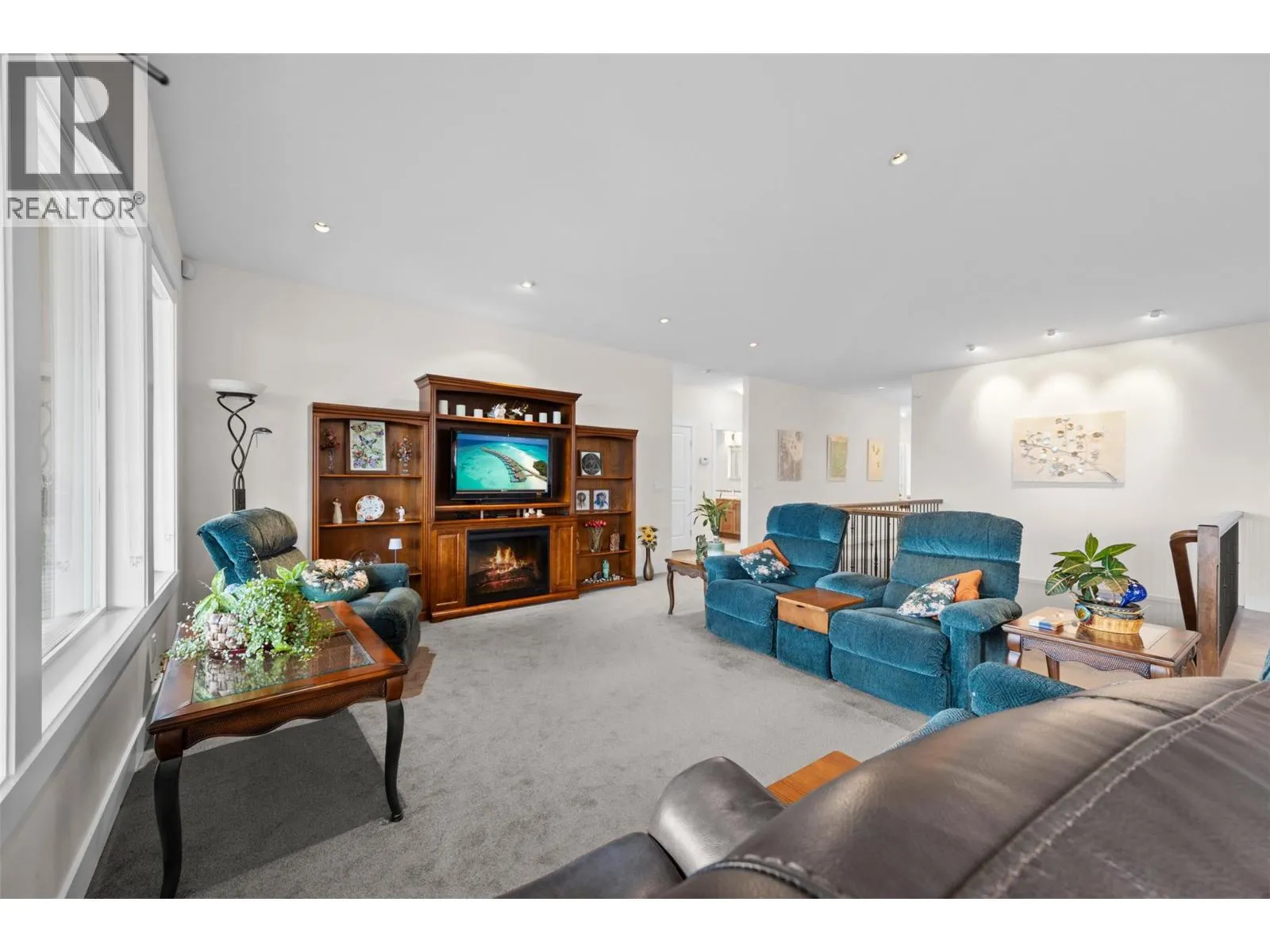 2589 Sylvia Road