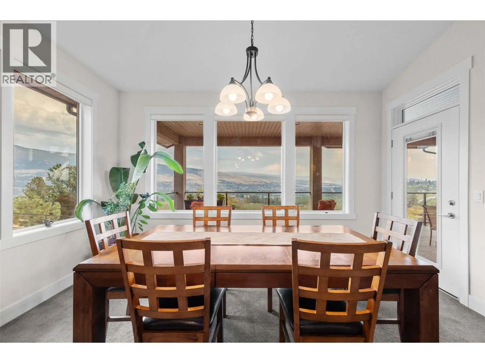 2589 Sylvia Road
