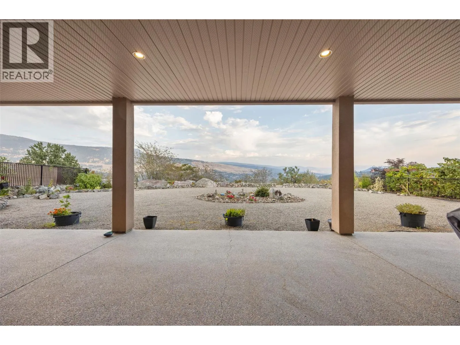 2589 Sylvia Road