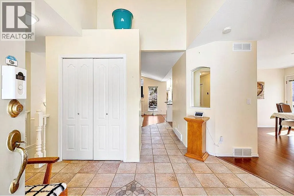 5205 MacNeill Court