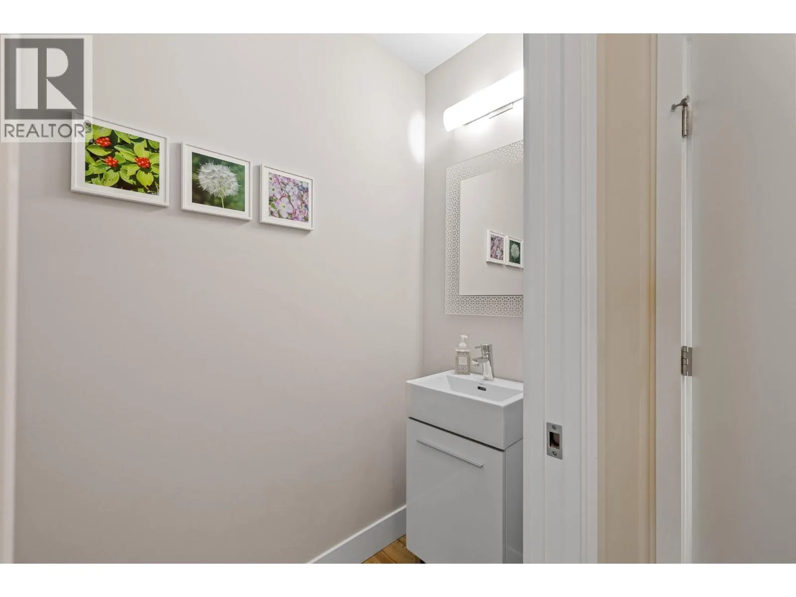 1470 Guisachan Place