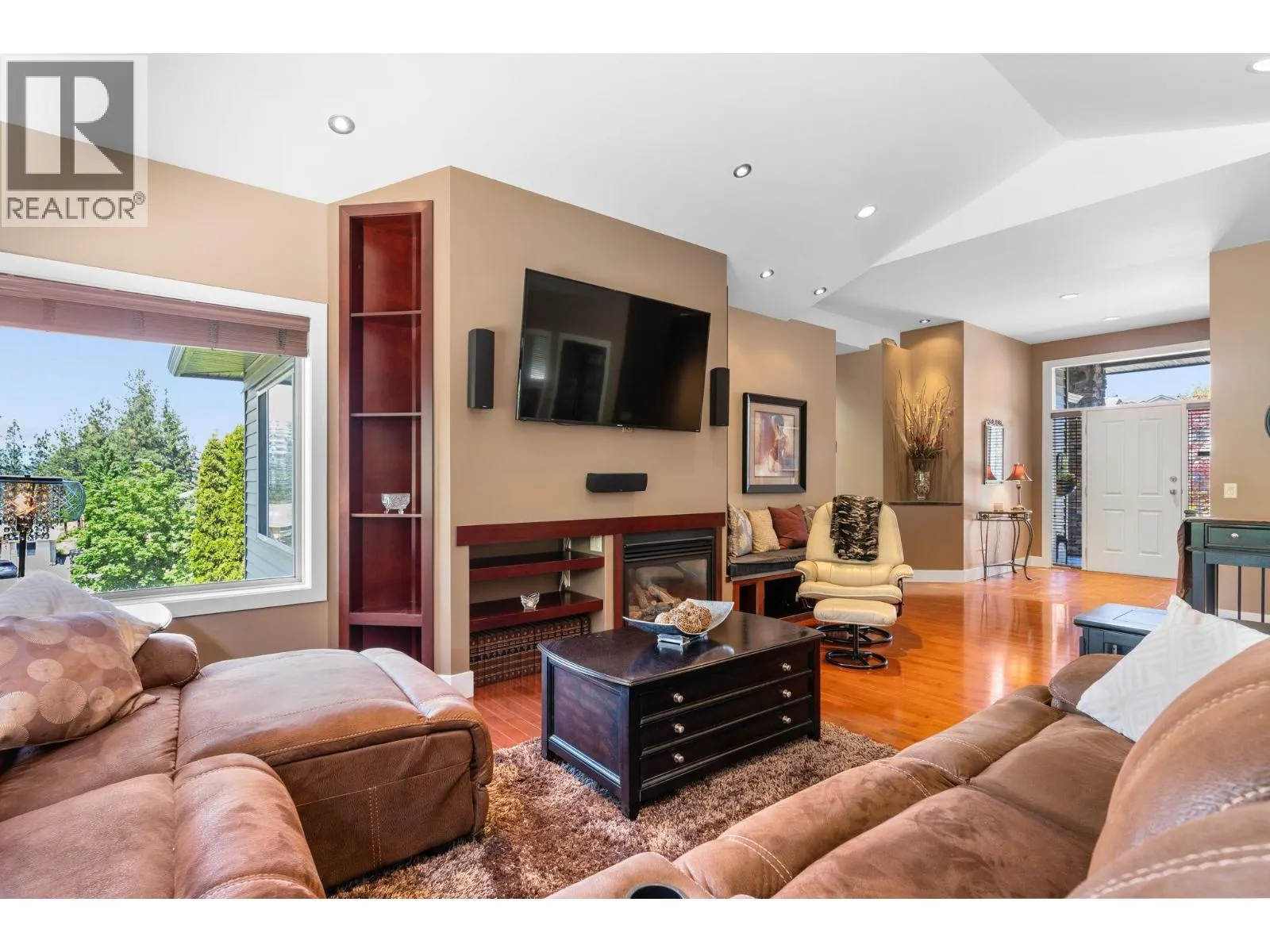 5200 Cobble Court