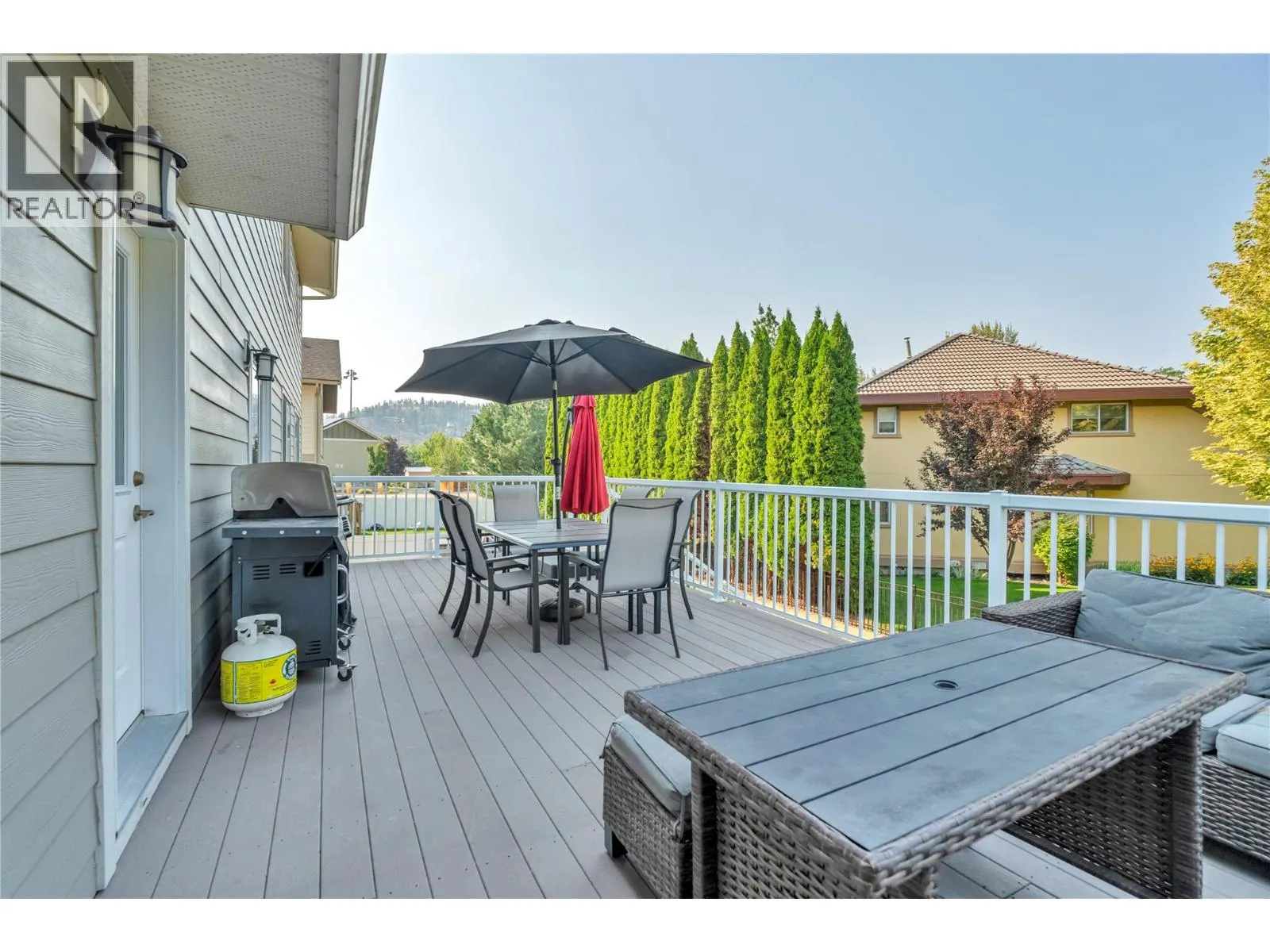 130 Walton Crescent
