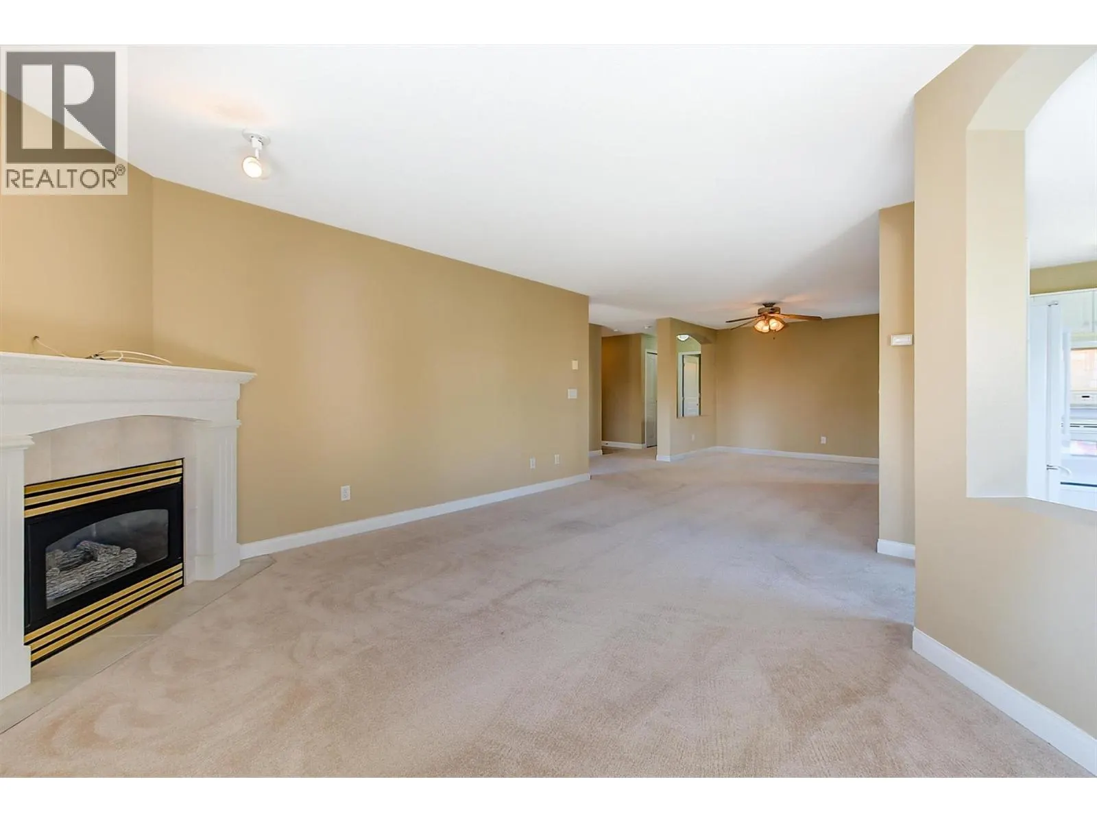 3890 Brown Road Unit# 204