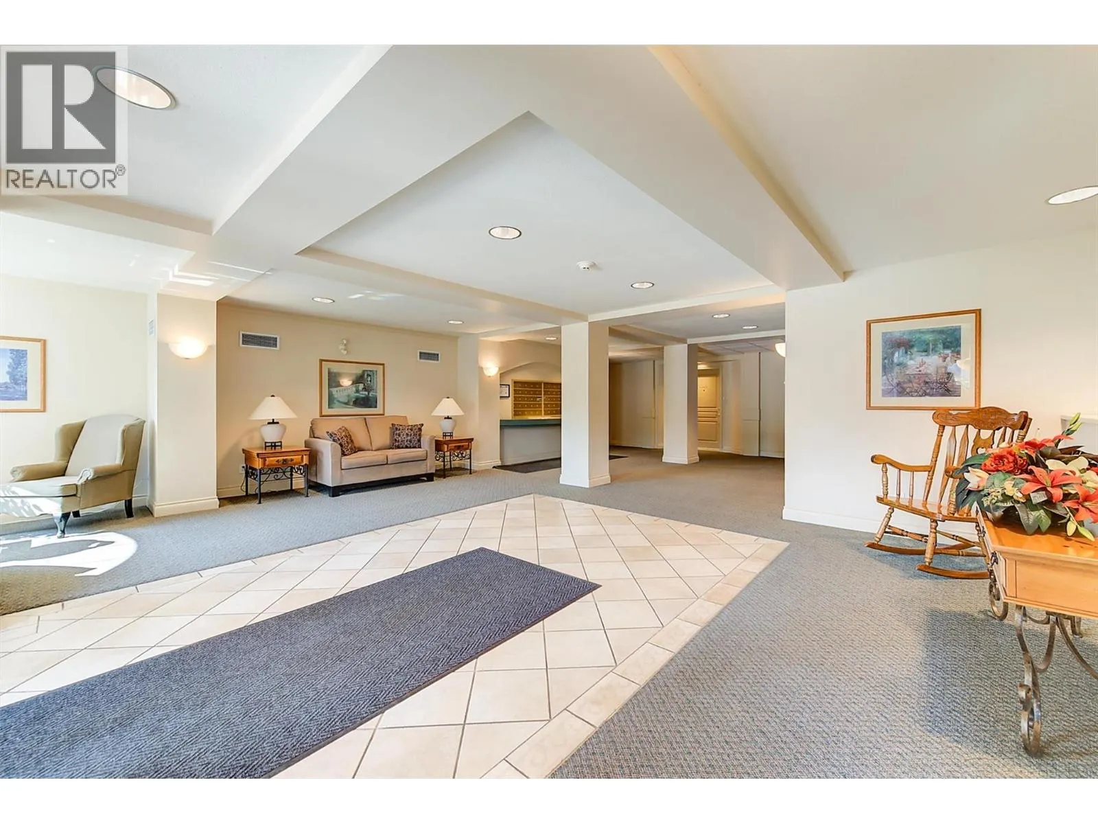 3890 Brown Road Unit# 204