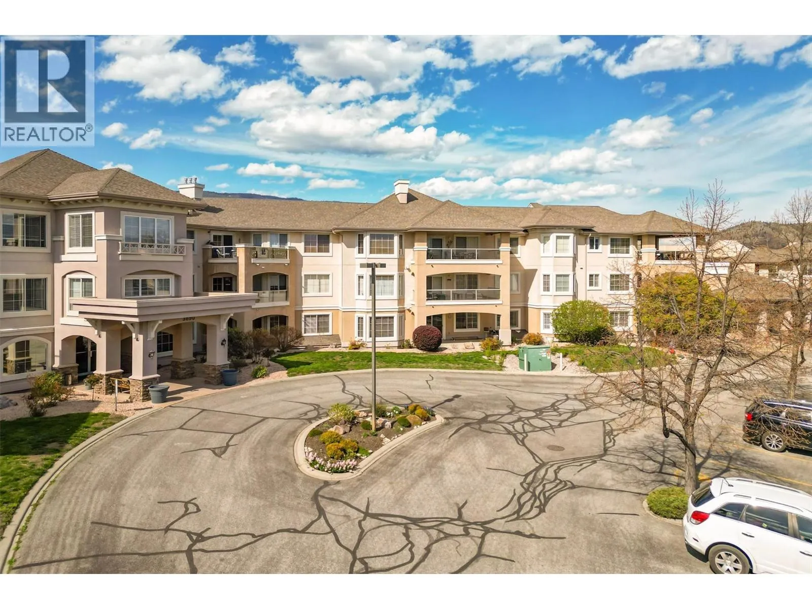 3890 Brown Road Unit# 204