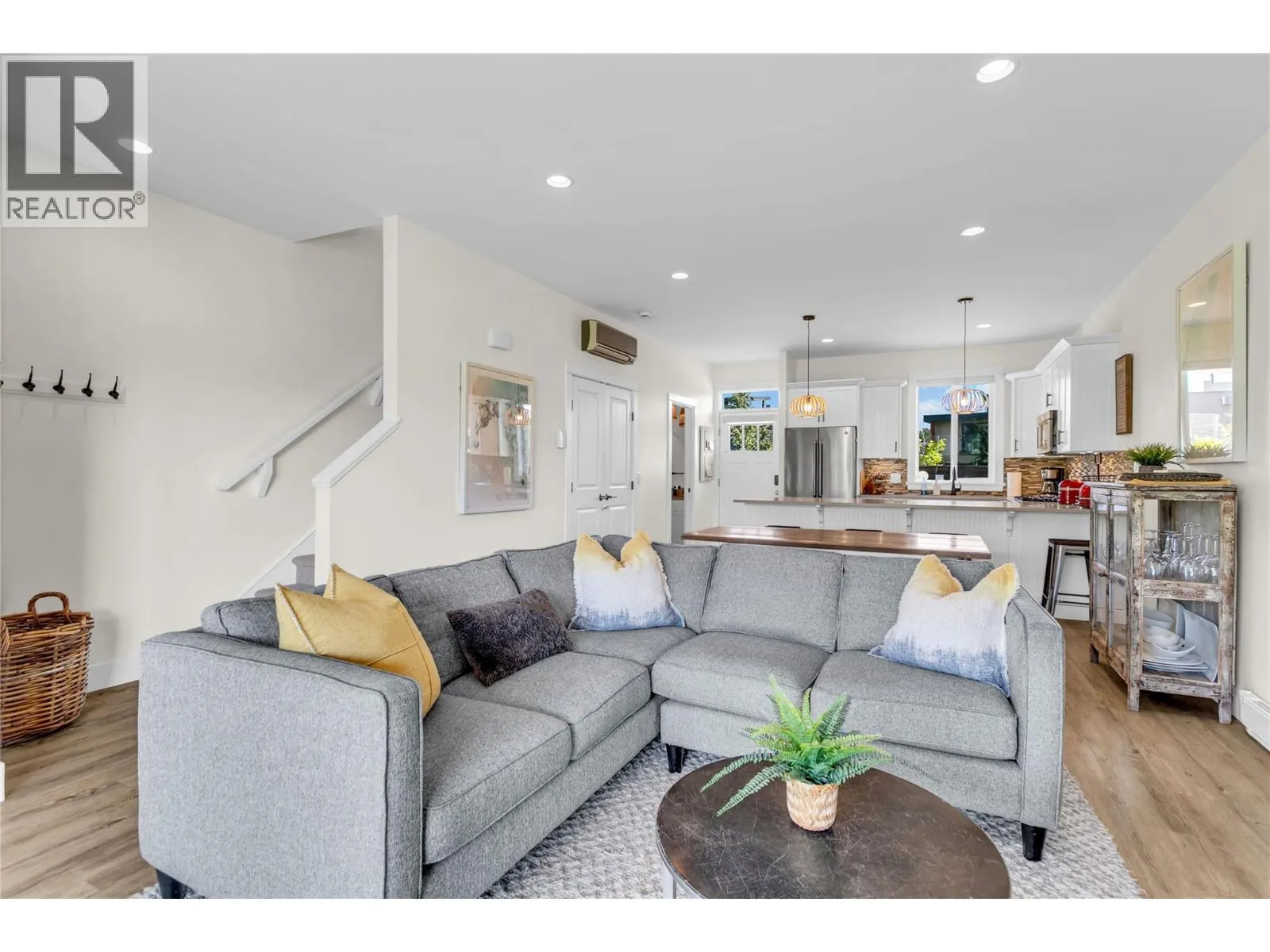 3750 West Bay Road Unit# 9