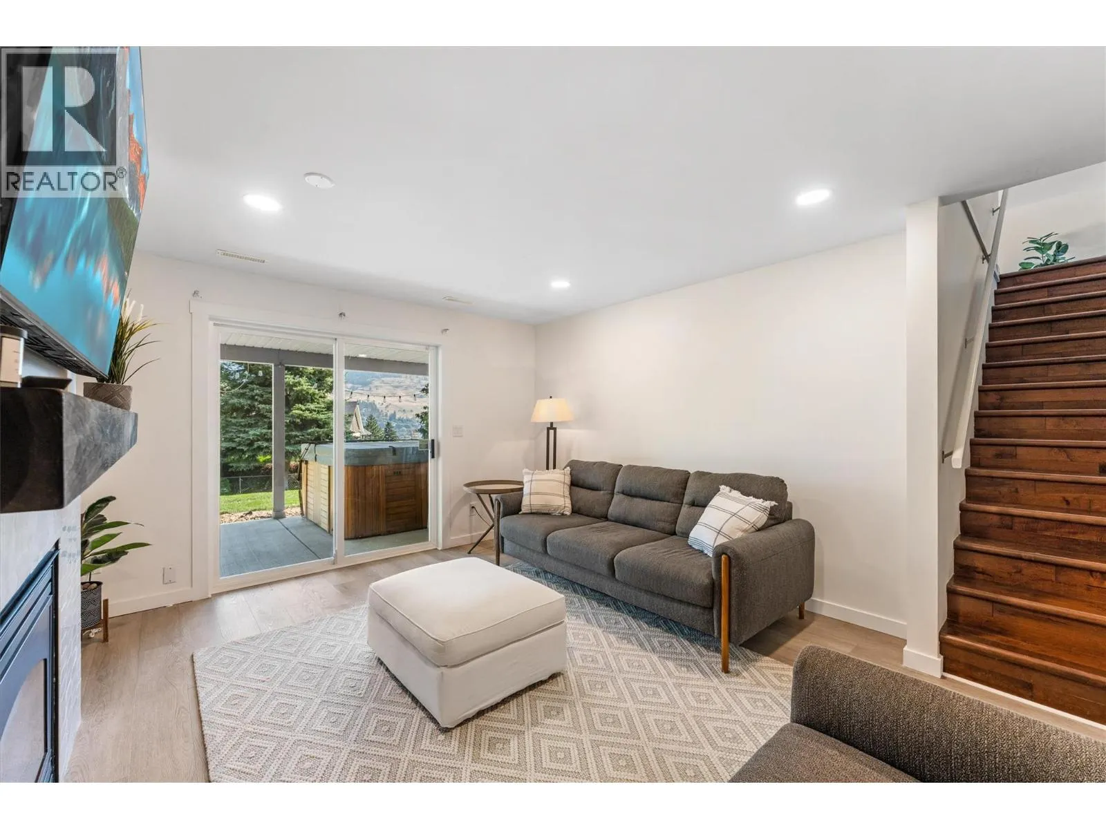 10991 Pretty Road