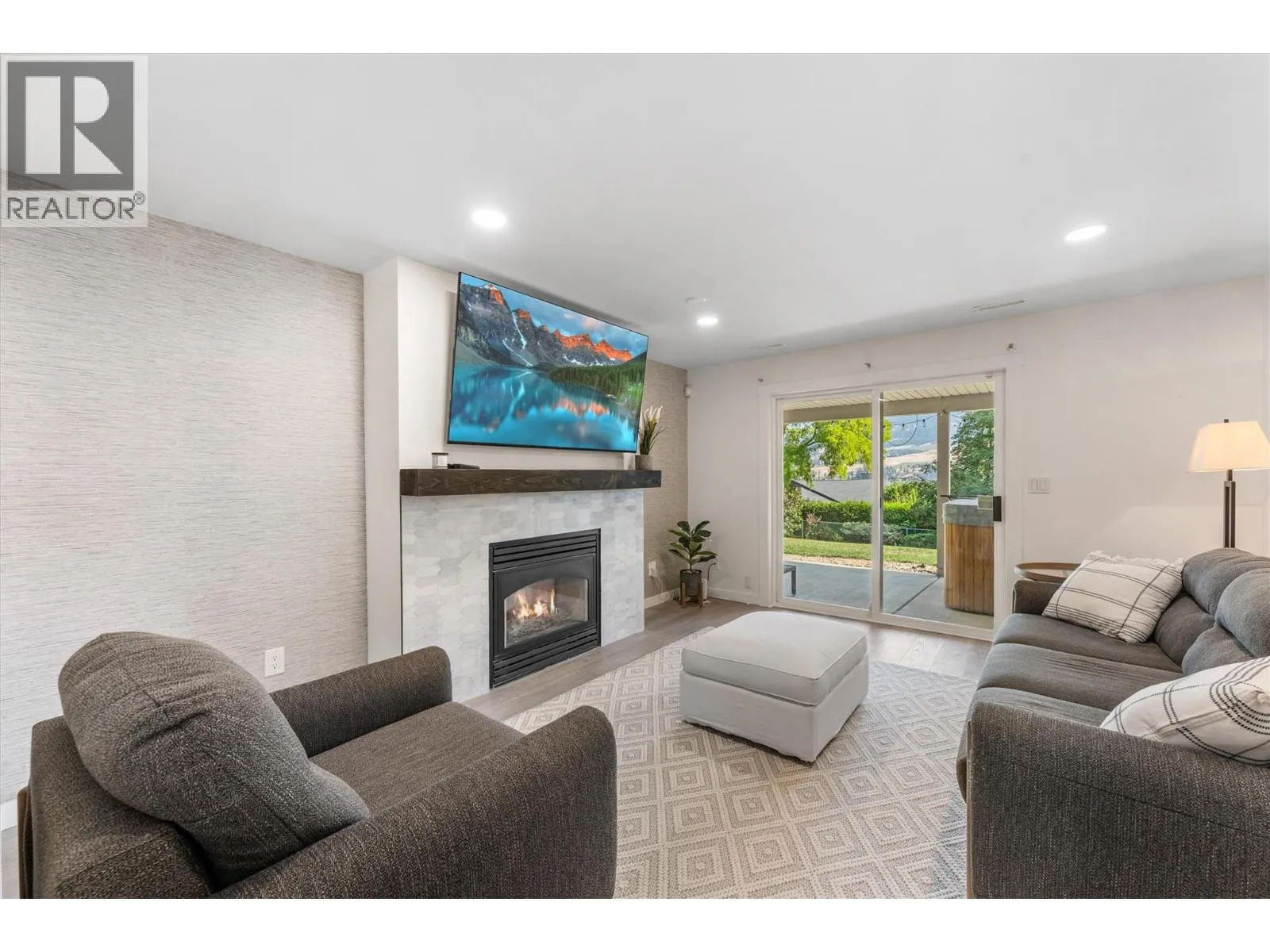 10991 Pretty Road